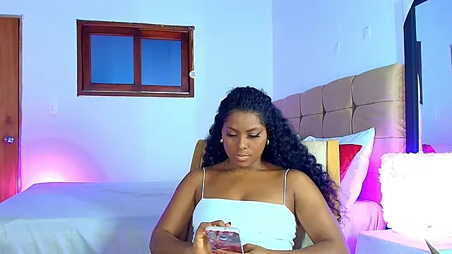 Snapshot of PaoL22 chatting on 02.03.25 PaoL22 online show from 02.03.25