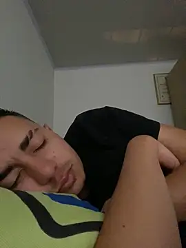 DanielGomez9 online show from 12.29.24