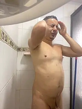 DanielGomez9 online show from 01.04.25