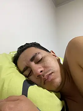 DanielGomez9 online show from 02.23.25