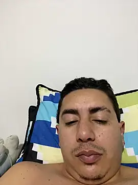 DanielGomez9 online show from 03.14.25