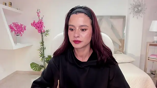 Ludovika mattson online show from 02.13.25