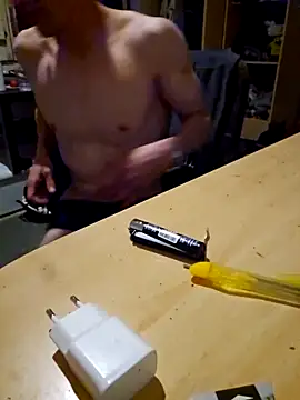 Snapshot of v4Tomasgrau9 chatting on 04.09.26 v4Tomasgrau9 online show from 04.09.26