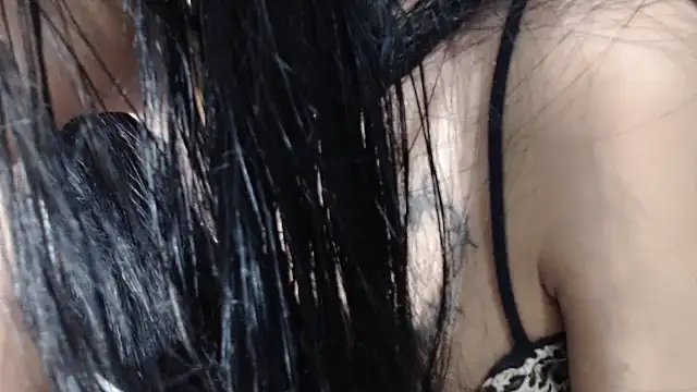 Snapshot of Livia_Diaz chatting on 11.09.25 Livia Diaz online show from 11.09.25