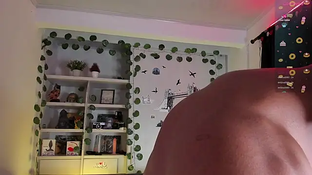 Couple muscle1 online show from 12.23.24