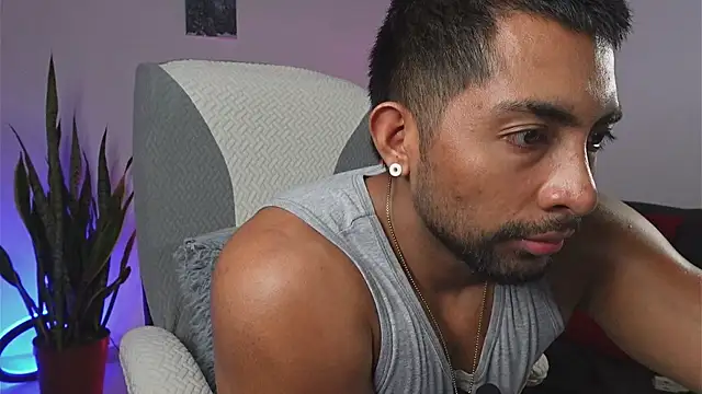 Couple muscle1 online show from 05.31.26