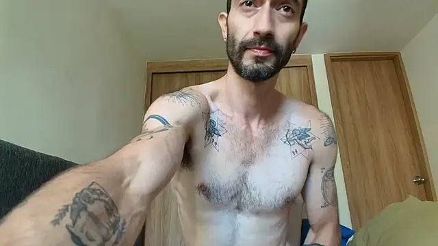 Snapshot of ALEJANDRO_BIGCOCK chatting on 05.31.26 ALEJANDRO BIGCOCK online show from 05.31.26