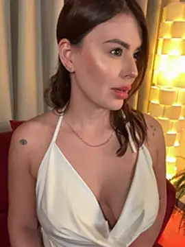 Snapshot of Eva_Gonzalez chatting on 02.02.26 Eva Gonzalez online show from 02.02.26