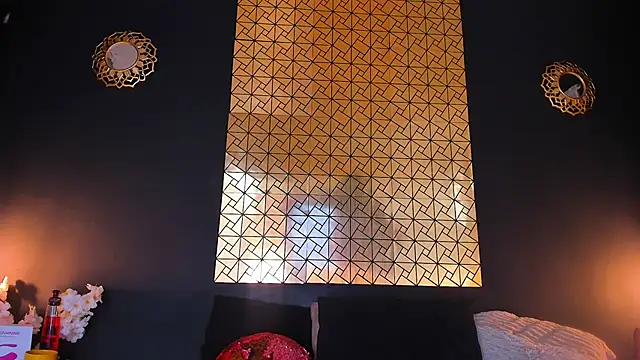 caro lyne  online show from 03.11.25