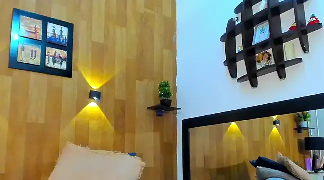 marianaa90 online show from 01.23.25