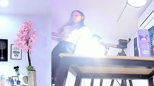 Snapshot of Siouxsie_cenobite chatting on 10.29.25 Siouxsie cenobite online show from 10.29.25