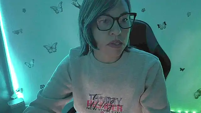 Lady breaks hearts online show from 03.29.26