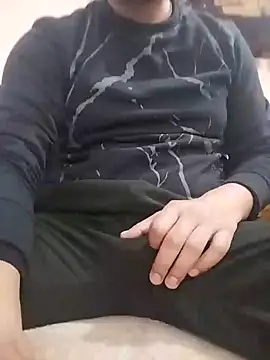 Snapshot of IndianSpark chatting on 02.04.25 IndianSpark online show from 02.04.25