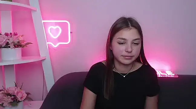 MilanaAngelAs online show from 02.14.25