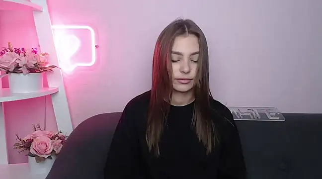 MilanaAngelAs online show from 03.04.25