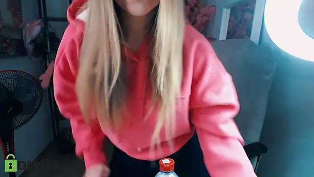  KittyBoo online show from 12.05.24