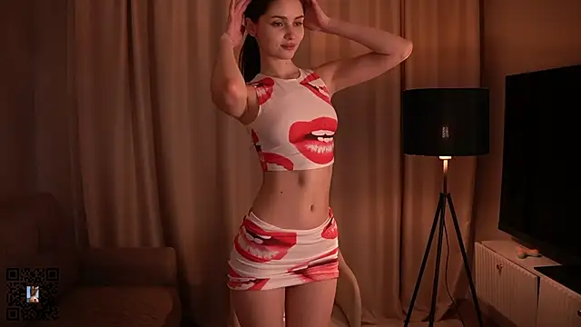 CarmenMoore26 online show from 03.09.25