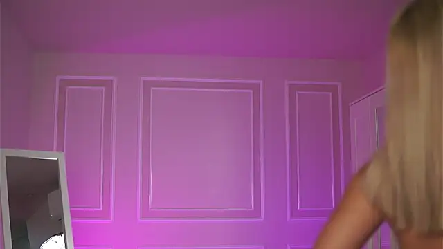 EvaZane online show from 01.09.26