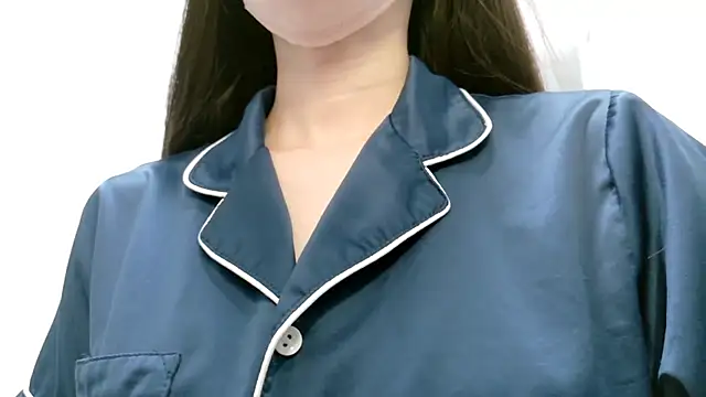  mi tsu ki  online show from 03.02.25