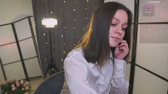 Snapshot of Addelin_Moon chatting on 03.09.25 Addelin Moon online show from 03.09.25