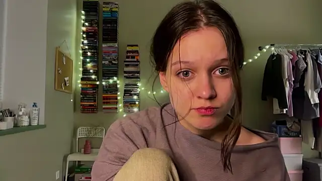 Addelin Moon online show from 03.01.26