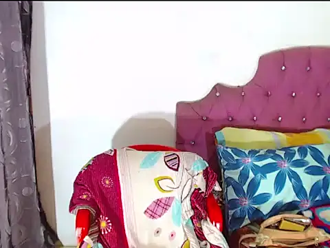 KandyHot  online show from 03.08.25