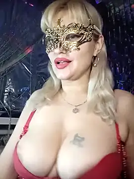 Snapshot of Freya_Milf chatting on 01.03.25 Freya Milf online show from 01.03.25