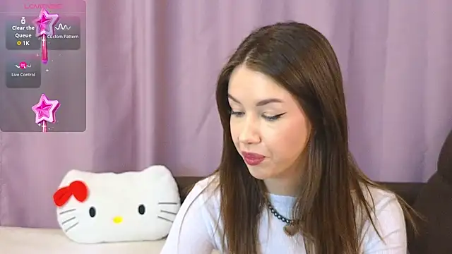 Snapshot of ellie_kramer chatting on 02.21.26 ellie kramer online show from 02.21.26