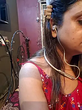 Snapshot of Maaya66 chatting on 02.17.26 Maaya66 online show from 02.17.26