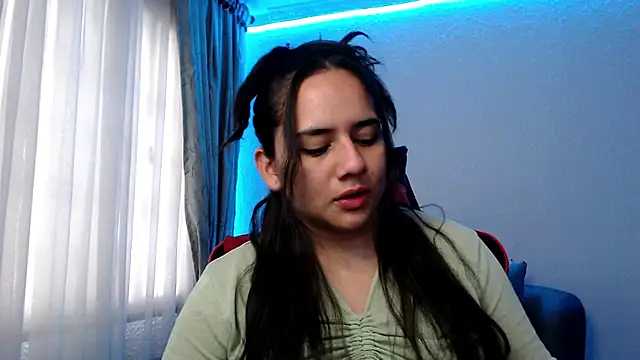 Snapshot of Lexyevans chatting on 12.02.24 Lexyevans online show from 12.02.24