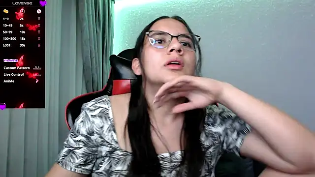 Snapshot of Lexyevans chatting on 12.04.24 Lexyevans online show from 12.04.24