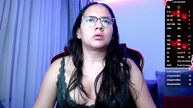 Snapshot of Lexyevans chatting on 02.19.25 Lexyevans online show from 02.19.25