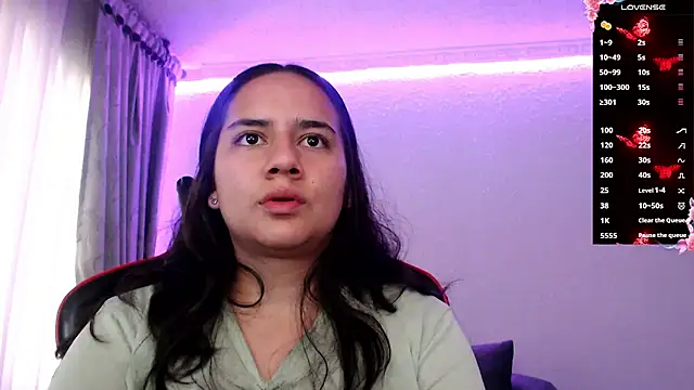 Snapshot of Lexyevans chatting on 02.20.25 Lexyevans online show from 02.20.25