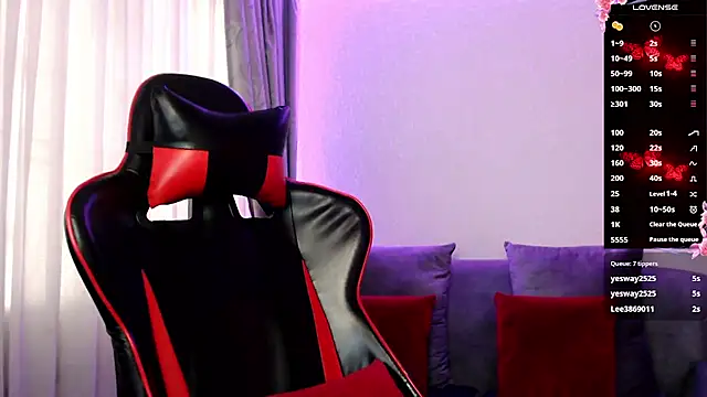 Snapshot of Lexyevans chatting on 02.23.25 Lexyevans online show from 02.23.25