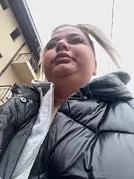 AllysonK online show from 02.28.25