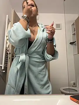 AllysonK online show from 11.09.25