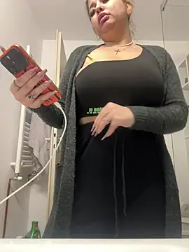 AllysonK online show from 04.10.26