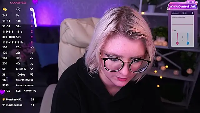 CoolTatis online show from 03.18.25