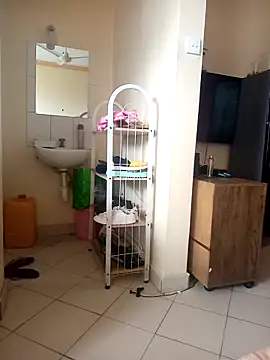 zainabsmile online show from 10.30.25