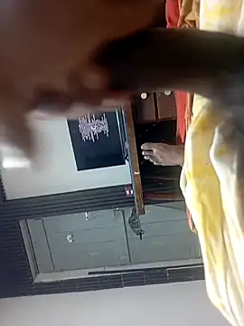 Snapshot of HARDBLACKBULL123 chatting on 11.28.25 HARDBLACKBULL123 online show from 11.28.25