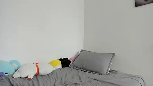 Snapshot of Eli_dl chatting on 09.19.25 Eli dl online show from 09.19.25