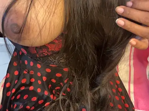 Snapshot of roshni-5 chatting on 02.04.26 roshni-5 online show from 02.04.26