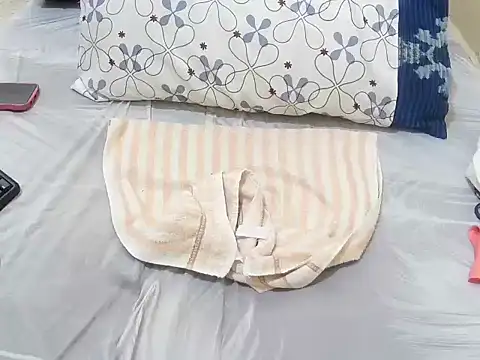 just lela online show from 10.15.25