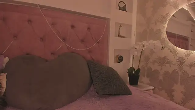 miss melissaa online show from 10.22.25