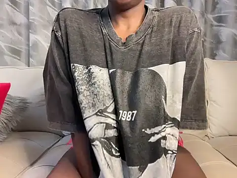 Chocolate queen2 online show from 12.05.25