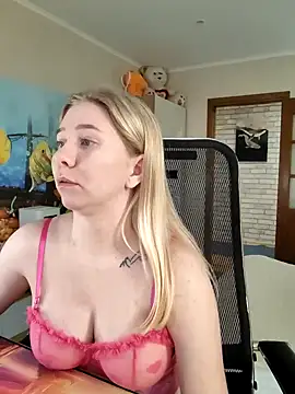 D0nna  online show from 03.06.25