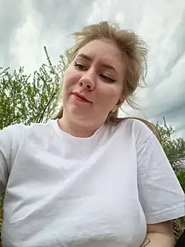 Snapshot of D0nna_ chatting on 05.04.26 D0nna online show from 05.04.26