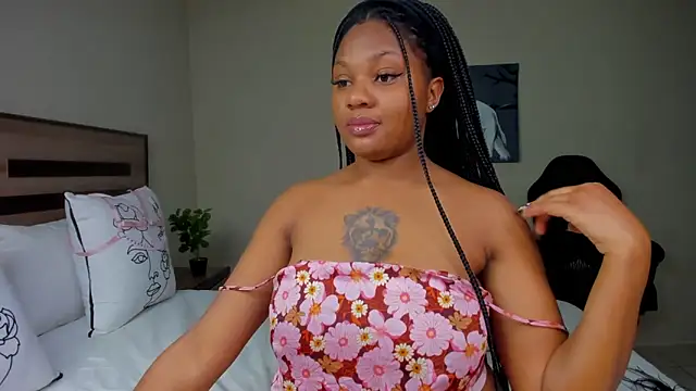 Renee-18 online show from 09.17.25