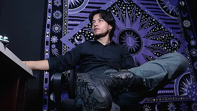 Dicaprioo  online show from 01.17.25