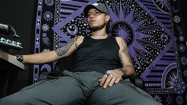 Dicaprioo  online show from 02.05.25